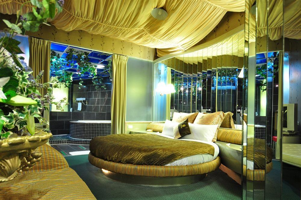 The We Hotel Taipeh Exterior foto